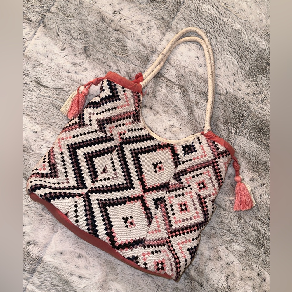 Unique Pink Purple Ivory Knit Woven Aztec Geometric Print Large Boho Tote Bag